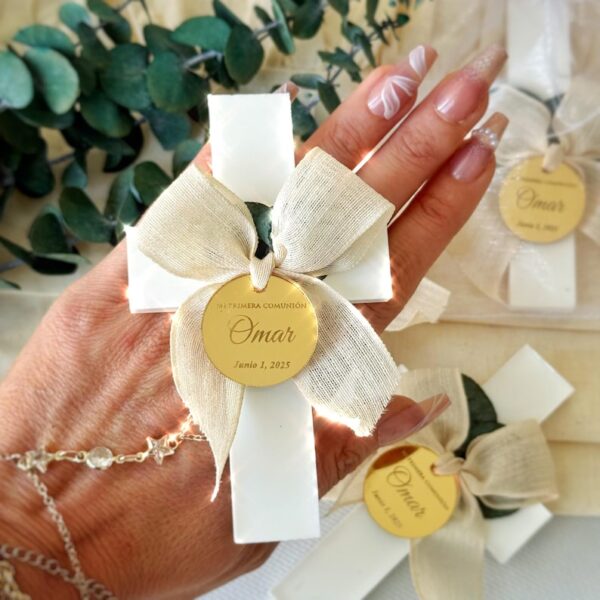 Personalized Baptism Party Magnet, White Cross Favor with Eucalyptus, Mi Bautizo Gift, First Communion Favor, Christening Keepsake - Image 9