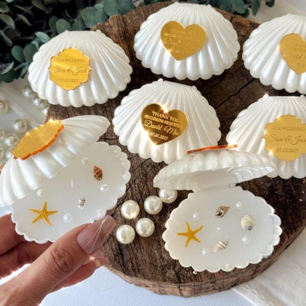 Personalized Seashell Wedding Candle Favor, Custom Pearl Oyster Candle, Beach Themed Bridal Shower Gift, Nautical Wedding Decor - Image 7
