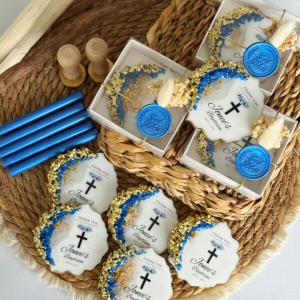 Custom Navy Blue Baptism Favor, Personalized Christening Magnet, Mi Bautizo Keepsake, First Communion Gift, Boy or Girl Baptism Gift