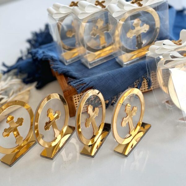 Golden Cross Frame, Custom Baptism Cross Favors, Personalized Christening Keepsakes, Communion Decorations, Mi Bautizo, Acrylic Cross Favors - Image 8