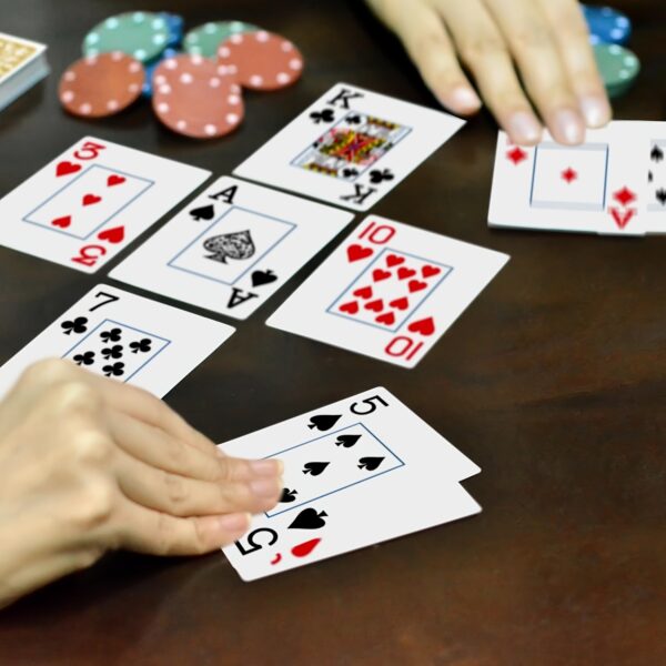 Playing Cards: Classic Pattern Playing Card Set, Durable Poker Set, Large Font for Adult Senior Playing Cards, Suitable for Party Entertainment and Card Games - Image 9