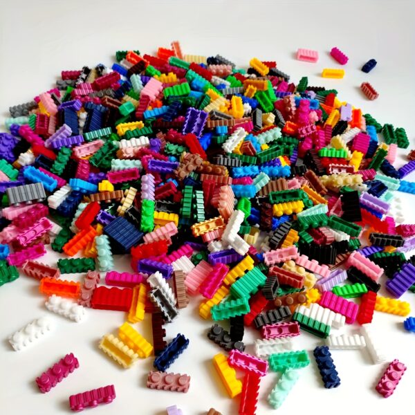 1010-7024 Mixed Color Building Blocks DIY Toy, Creative Construction for Party Games, Office Decor, Home Decoration, Holiday Gifts, Christmas Presents, and Birthday Gifts - Image 4