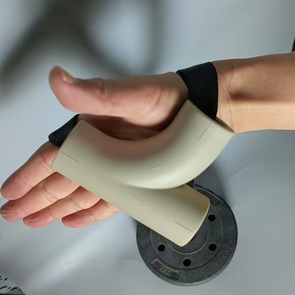 [Gray Wrist Strengthener] 1pc Gray PP Wrist Strengthener Equipment | Ergonomic Grip & Efficient Design - R-Shaped Forearm & Thumb Trainer for Enhanced Grip Strength, Fit for All Fitness Levels - Image 4