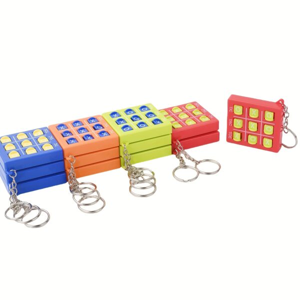[Mini Tic Tac Toe] 12pcs Mini Tic Tac Toe Games with Keychain - Perfect for Birthday Party Favors and Gift Bag Filler - Uncharged, Blue Red Orange Green, Made of Plastic with Plastic Inlay - Image 5