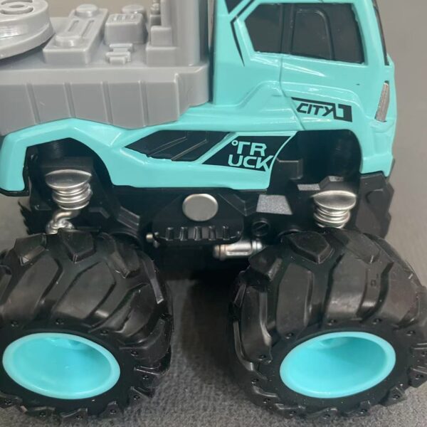 Eight-Wheel Heavy Duty Truck Toy with Alloy Front Pull Trailer Cargo Truck Push Forward - Image 6